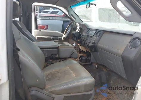 2011 Ford F-250 Xl из США, поврежденный, VIN 1FT7W2AT6BEC42122